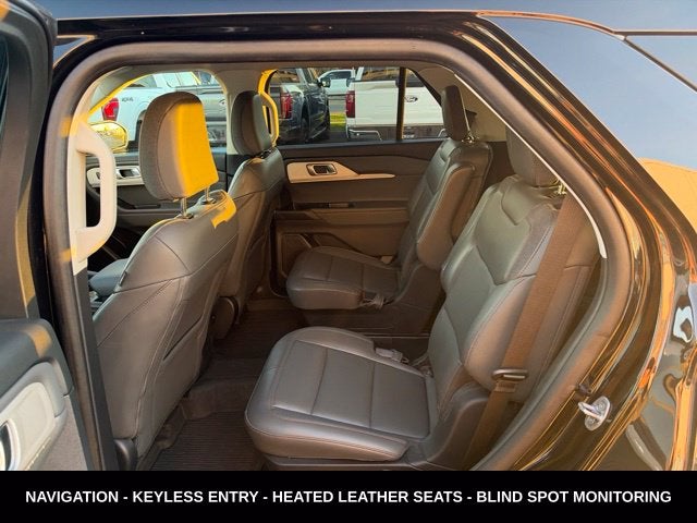 2025 Ford Explorer Active 4WD