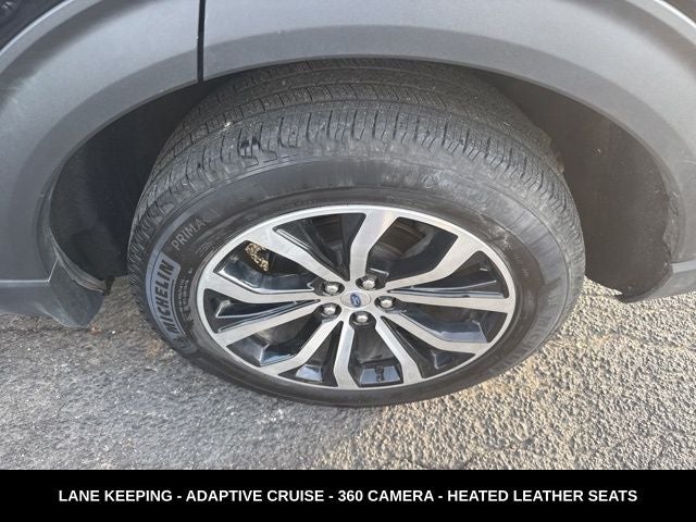 2025 Ford Explorer ST-Line 4WD