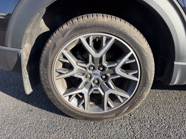 2025 Ford Explorer Platinum 3.0 V6 4WD
