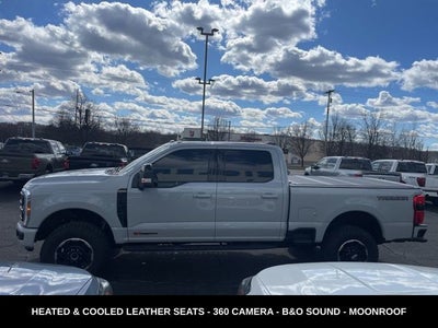 2025 Ford F-350SD Platinum