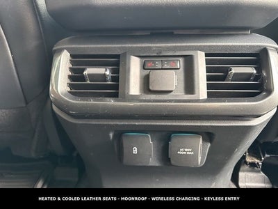 2023 Ford F-150 Lariat TWIN PANEL MOONROOF