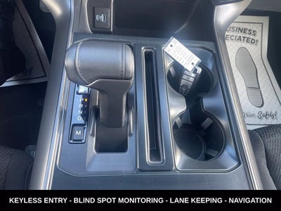 2024 Ford F-150 XLT BLACK OUT PACKAGE