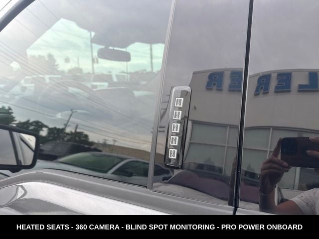 2024 Ford F-150 XLT BLACKOUT PACKAGE