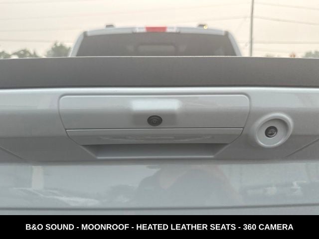2024 Ford F-150 XLT TWIN PANEL MOONROOF