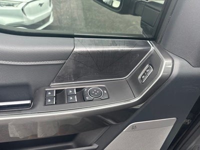 2023 Ford F-150 XLT 5.0 V8 LONG BOX