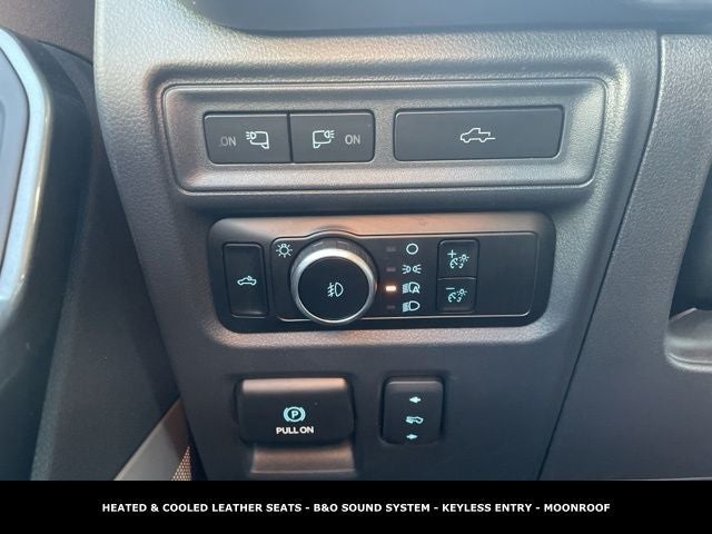 2023 Ford F-150 Lariat BLACKOUT PACKAGE