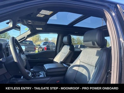 2024 Ford F-150 XLT TWIN PANEL MOONROOF
