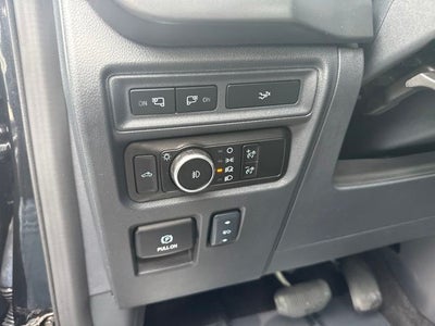 2024 Ford F-150 XLT TWIN PANEL MOONROOF