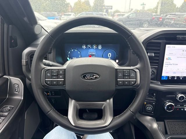 2024 Ford F-150 XLT TWIN PANEL MOONROOF