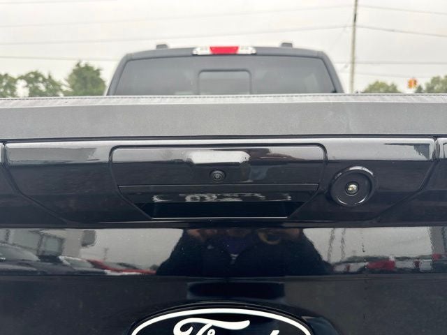 2024 Ford F-150 XLT TWIN PANEL MOONROOF