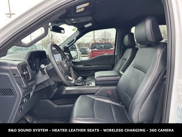 2024 Ford F-150 XLT BLACKOUT PACKAGE