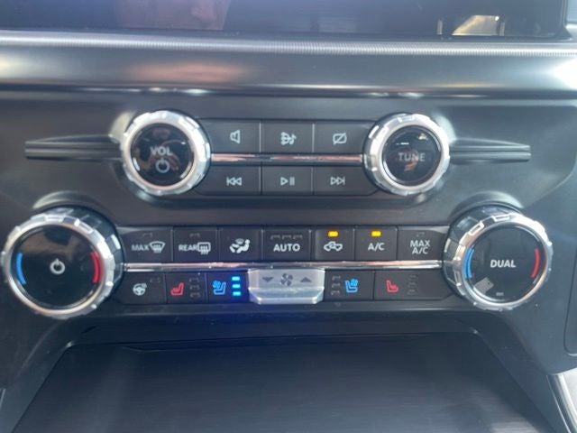 2024 Ford F-150 Lariat TWIN PANEL MOONROOF