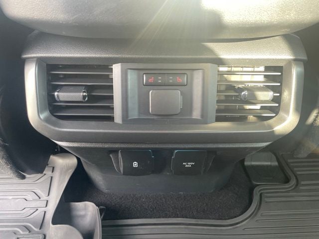 2024 Ford F-150 Lariat TWIN PANEL MOONROOF