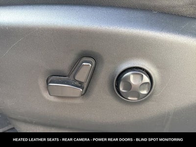 2023 Chrysler Pacifica Touring L HEATED SEATS & STEERING WHEEL