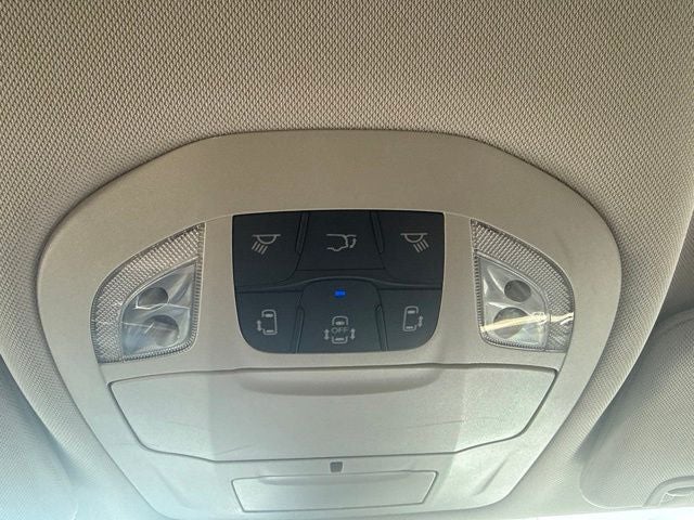 2024 Chrysler Pacifica Touring L STOW N GO SEATING
