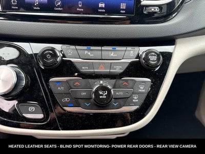 2024 Chrysler Pacifica Touring L STOW N GO SEATING