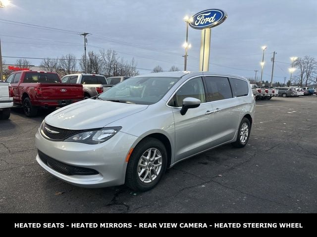 2023 Chrysler Voyager LX STOW N GO SEATING