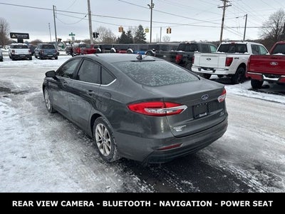 2019 Ford Fusion Hybrid SE 42 MPG