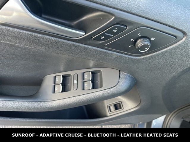 2017 Volkswagen Jetta 1.8T SEL LOCAL TRADE