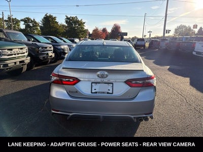 2022 Toyota Camry SE