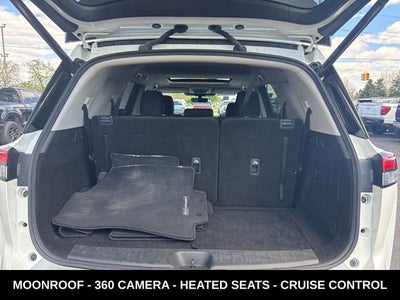 2024 Nissan Pathfinder SV 4WD