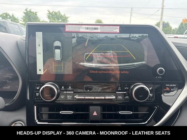 2026 Toyota Highlander Hybrid Platinum