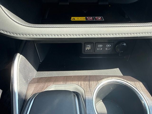 2026 Toyota Highlander Platinum AWD