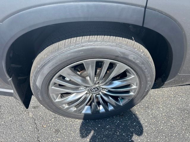 2026 Toyota Highlander Platinum AWD