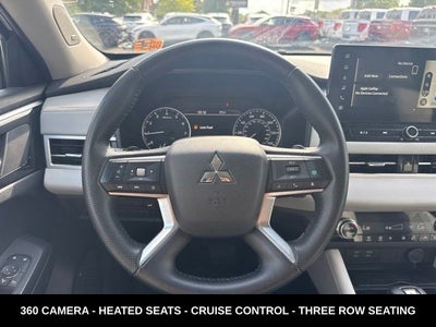 2025 Mitsubishi Outlander SE 3RD ROW