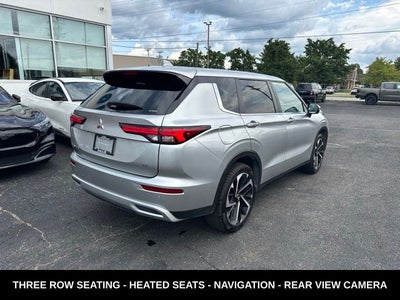 2024 Mitsubishi Outlander SE 3RD ROW