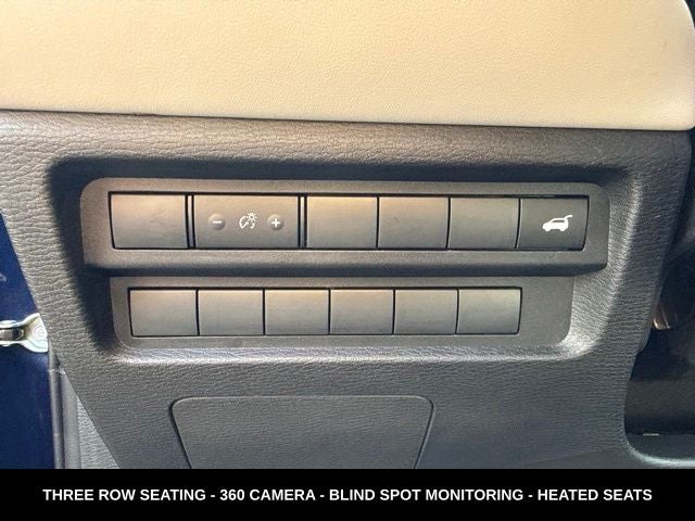 2025 Mitsubishi Outlander SE 3RD ROW