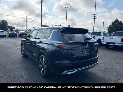 2025 Mitsubishi Outlander SE 3RD ROW