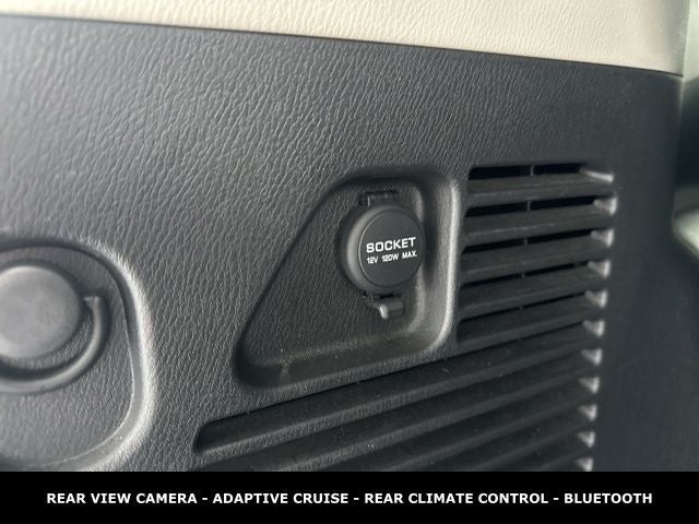 2024 Nissan Armada SV 5.6L 400HP 4WD