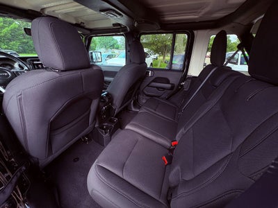 2021 Jeep Wrangler Unlimited Sahara GPS Navigation