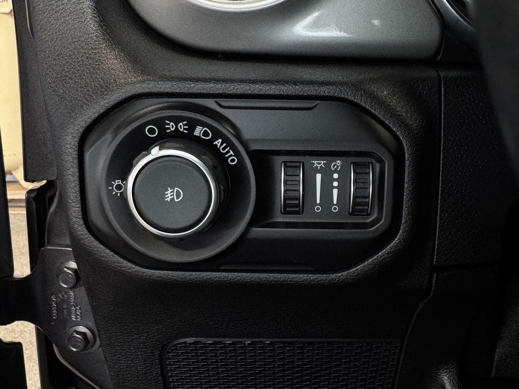 2021 Jeep Wrangler Unlimited Sahara Cold Weather Group