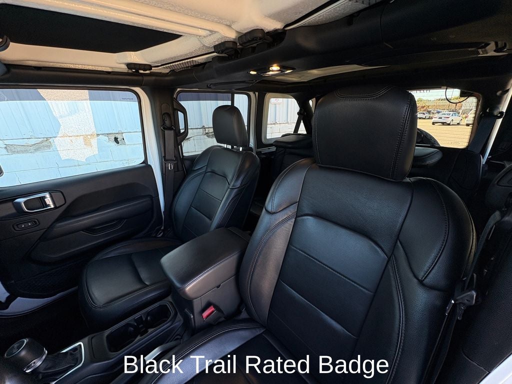 2022 Jeep Wrangler Unlimited Sahara Altitude Navigation System