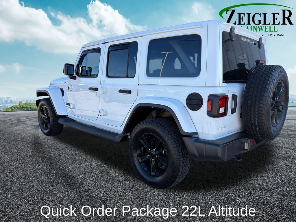 2022 Jeep Wrangler Unlimited Sahara Altitude Navigation System