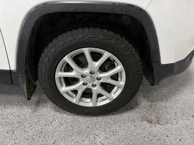 2015 Jeep Cherokee Sport