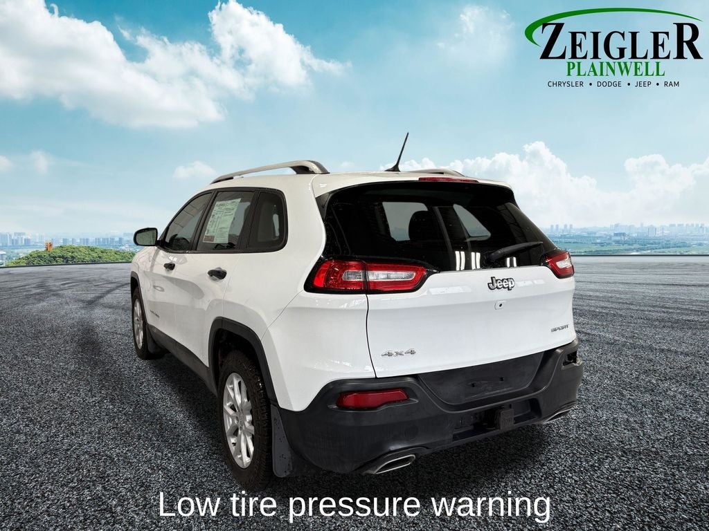 2015 Jeep Cherokee Sport