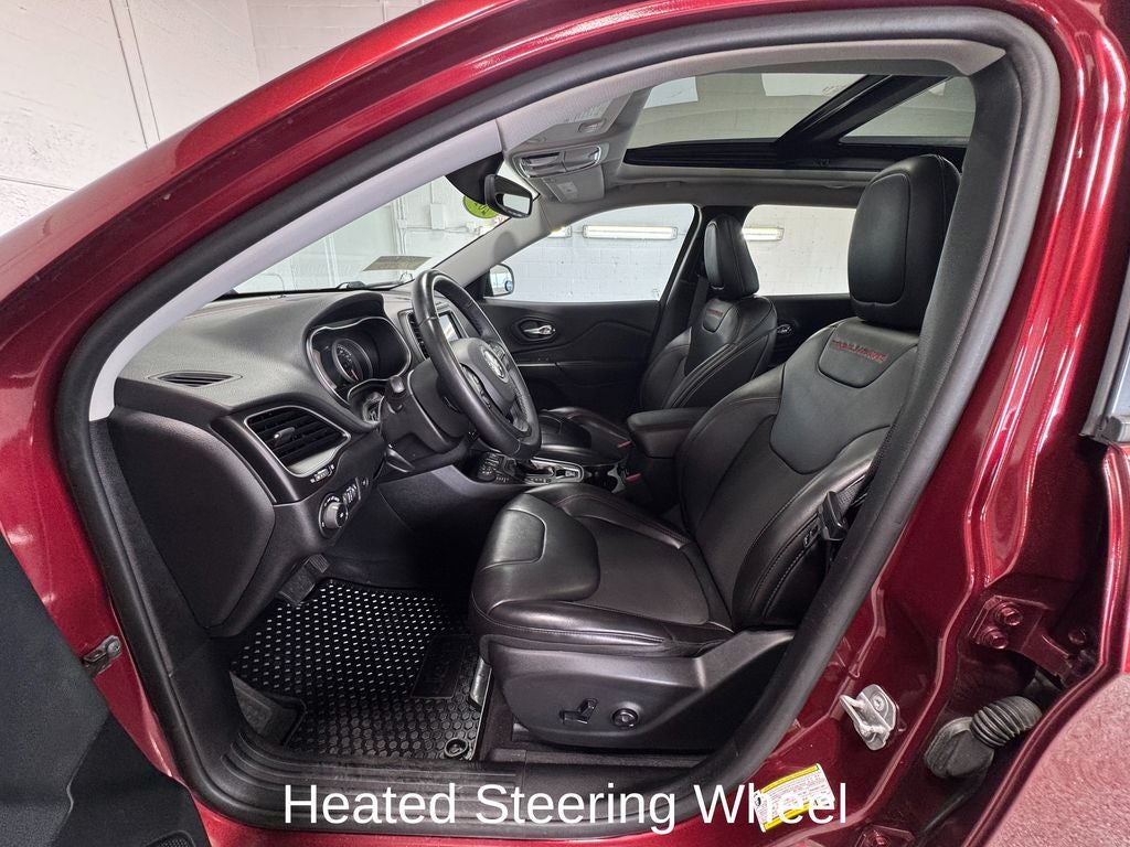 2019 Jeep Cherokee Trailhawk Power Sunroof