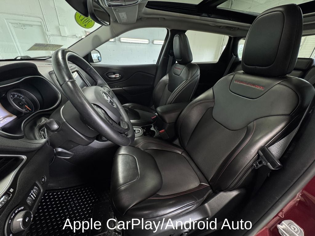 2019 Jeep Cherokee Trailhawk Power Sunroof