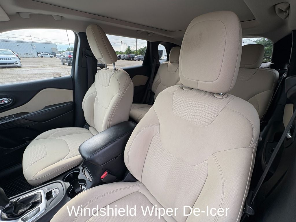 2015 Jeep Cherokee Latitude Full Sunroof