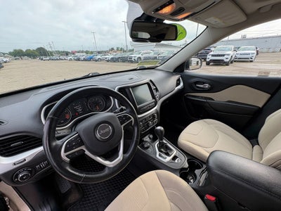 2015 Jeep Cherokee Latitude Full Sunroof