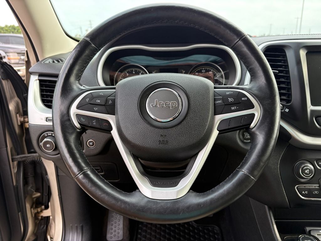 2015 Jeep Cherokee Latitude Full Sunroof