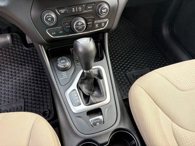2015 Jeep Cherokee Latitude Full Sunroof