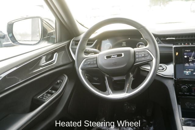 2023 Jeep Grand Cherokee Altitude X Power Sunroof & ParkView Rear Back-Up Camera