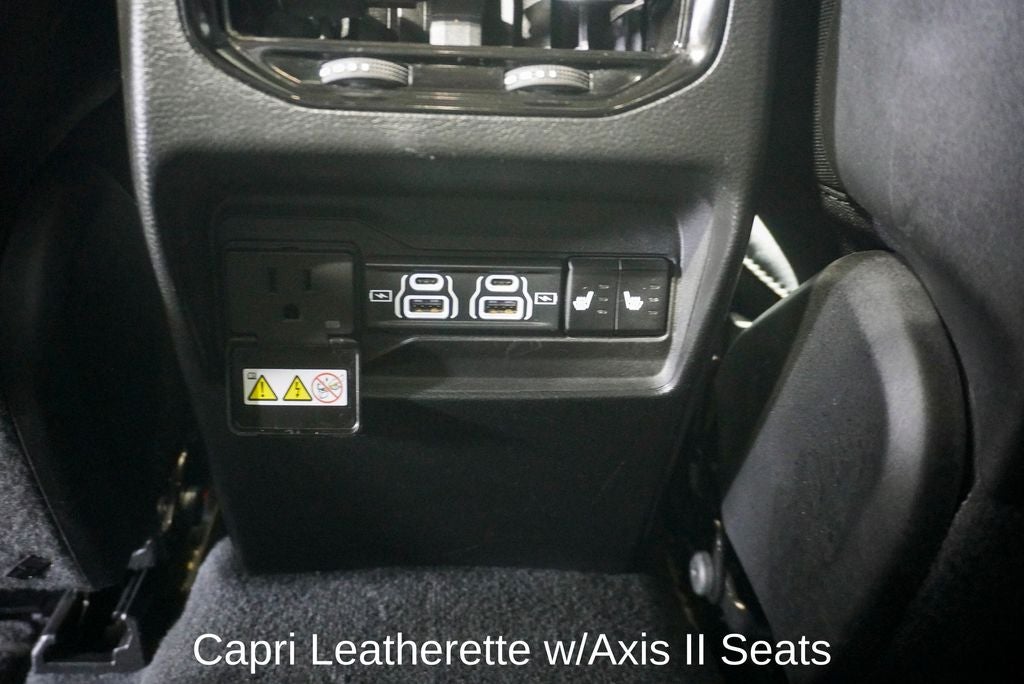 2024 Jeep Grand Cherokee Limited Dual-Pane Panoramic Sunroof & Navigation System