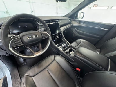 2024 Jeep Grand Cherokee Limited Panoramic Sunroof