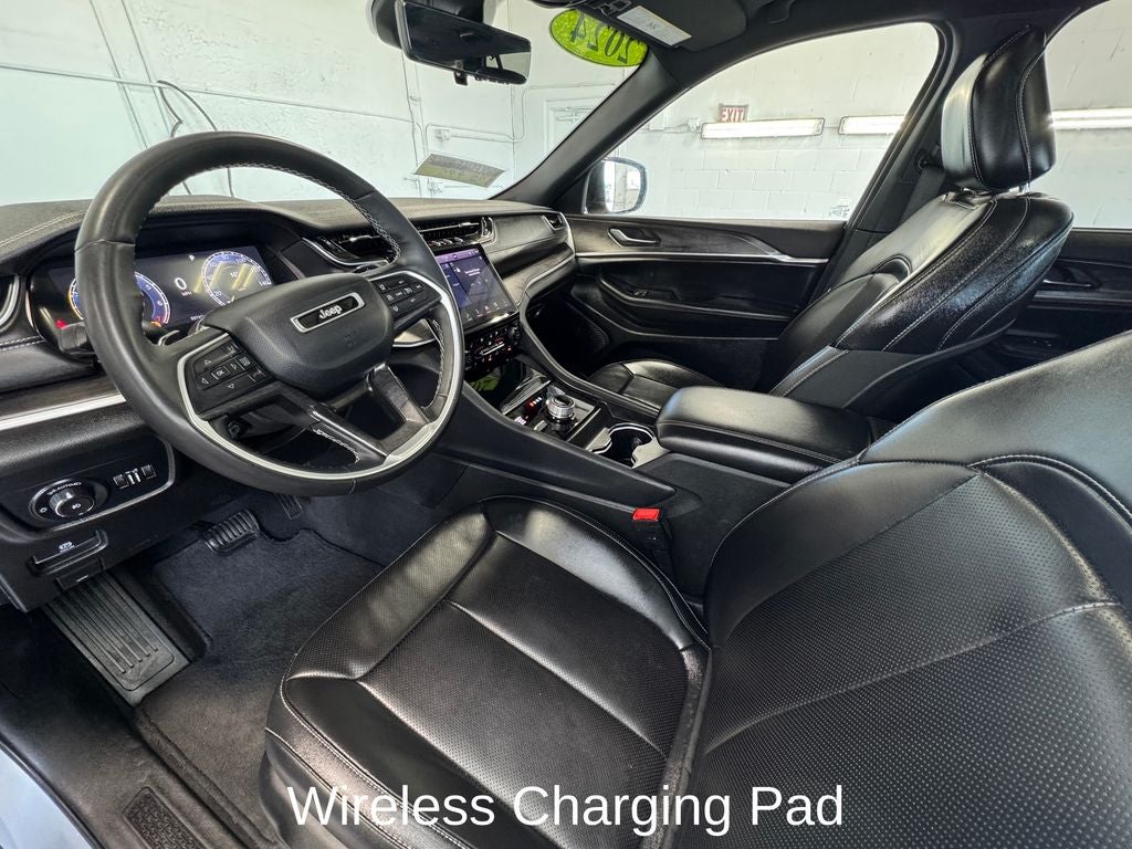 2024 Jeep Grand Cherokee Limited Black Appearance Package
