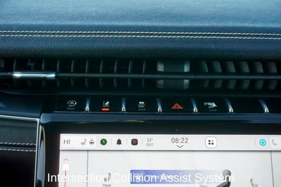 2023 Jeep Grand Cherokee Limited Blackout Package with Navigation